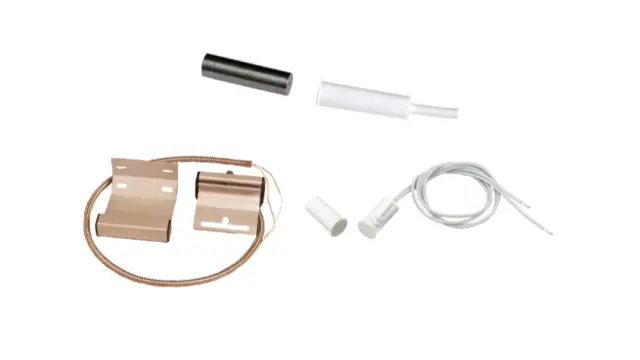 Trois types de contacts de portes et fenêtres